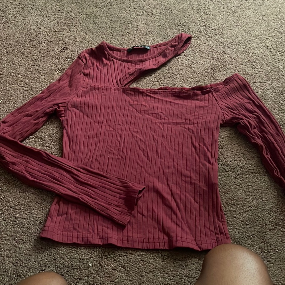 Cute off shoulder Top